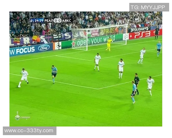 阿贾克斯与格罗宁根补赛因球迷烟火事件决定闭门进行